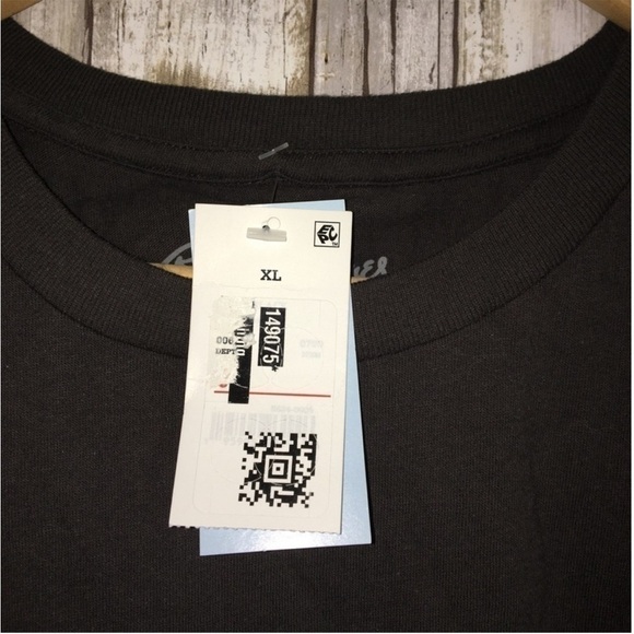 NWT Rolling Stones Flag Lip Tank - Picture 5 of 5